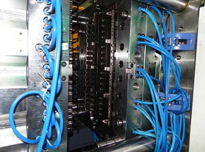 Turnare prin injecție 2K Turnare prin injecție 2K