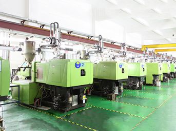 Atelier turnare prin injecție plastic