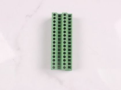 turnare electronică de precizie a pieselor din plastic